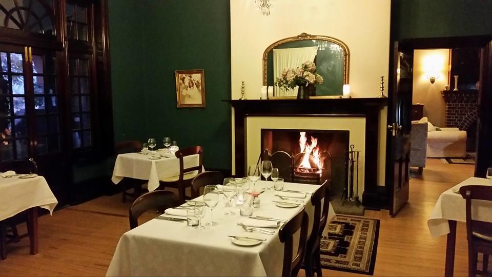 Petersons Armidale Winery And Guesthouse Buitenkant foto